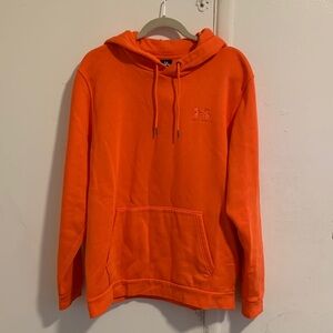 Men’s bright orange Under Armour soft hoodie!
